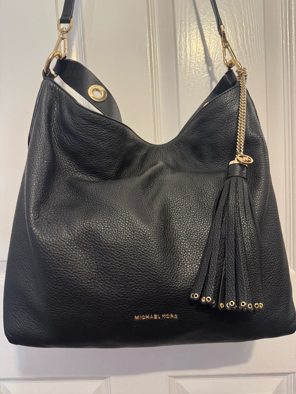 Michael Kors Brooklyn Large Pebbled Leather Shoulder Bag Black w/ Gold Hardware